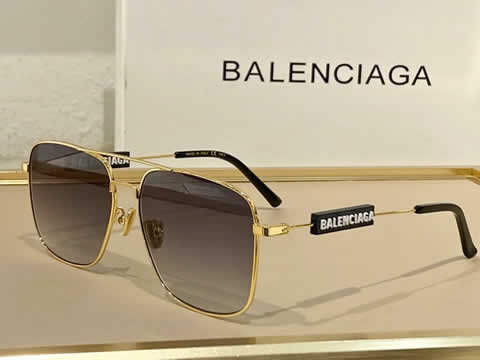 Replica Balenciaga Fashion Pilot Men Polarized Sunglasses Oversized Aviation Male Sun Glasses Classic Driving Shades UV400 107