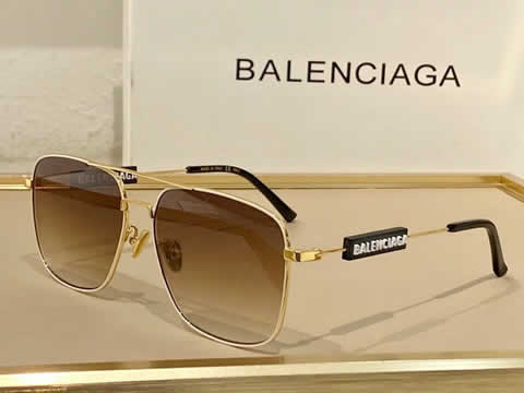 Replica Balenciaga Fashion Pilot Men Polarized Sunglasses Oversized Aviation Male Sun Glasses Classic Driving Shades UV400 106