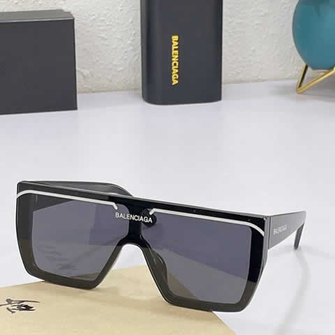 Replica Balenciaga Fashion Pilot Men Polarized Sunglasses Oversized Aviation Male Sun Glasses Classic Driving Shades UV400 86