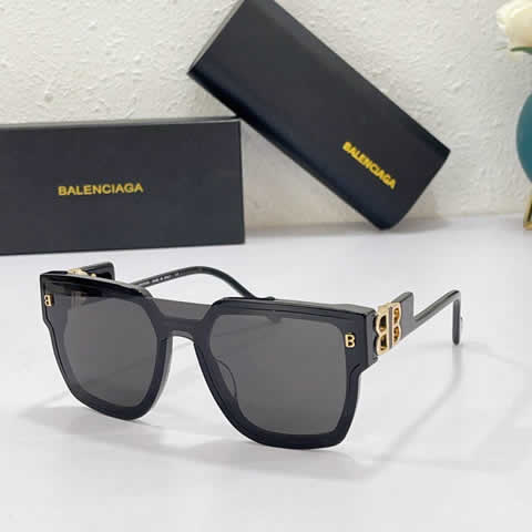 Replica Balenciaga Fashion Pilot Men Polarized Sunglasses Oversized Aviation Male Sun Glasses Classic Driving Shades UV400 68
