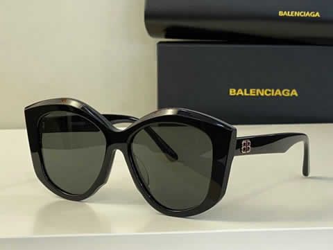 Replica Balenciaga Fashion Pilot Men Polarized Sunglasses Oversized Aviation Male Sun Glasses Classic Driving Shades UV400 64
