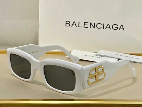 Replica Balenciaga Fashion Pilot Men Polarized Sunglasses Oversized Aviation Male Sun Glasses Classic Driving Shades UV400 51