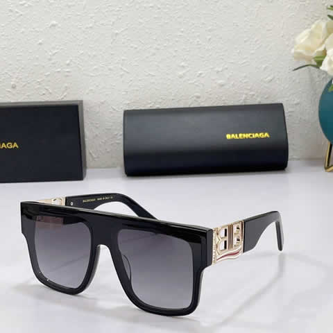 Replica Balenciaga Fashion Pilot Men Polarized Sunglasses Oversized Aviation Male Sun Glasses Classic Driving Shades UV400 26