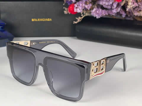 Replica Balenciaga Fashion Pilot Men Polarized Sunglasses Oversized Aviation Male Sun Glasses Classic Driving Shades UV400 16