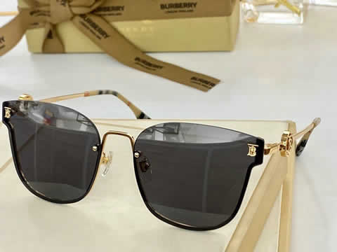 Replica Burberry Classic Aviator Sunglasses for Men Women Driving Sun glasses Polarized Lens 100% UV Blocking 157