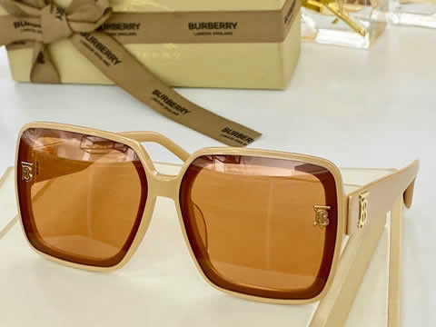 Replica Burberry Classic Aviator Sunglasses for Men Women Driving Sun glasses Polarized Lens 100% UV Blocking 154