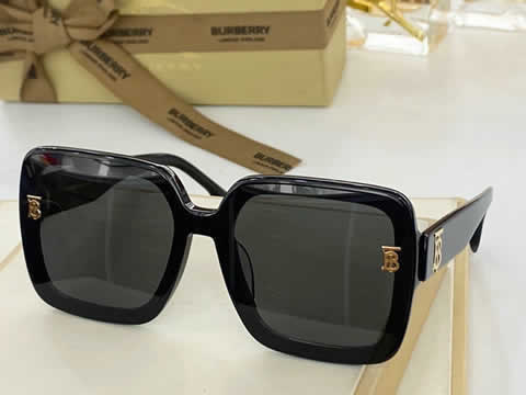 Replica Burberry Classic Aviator Sunglasses for Men Women Driving Sun glasses Polarized Lens 100% UV Blocking 152