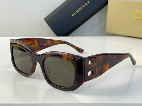 Replica Burberry Classic Aviator Sunglasses for Men Women Driving Sun glasses Polarized Lens 100% UV Blocking 147