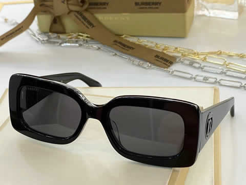 Replica Burberry Classic Aviator Sunglasses for Men Women Driving Sun glasses Polarized Lens 100% UV Blocking 112
