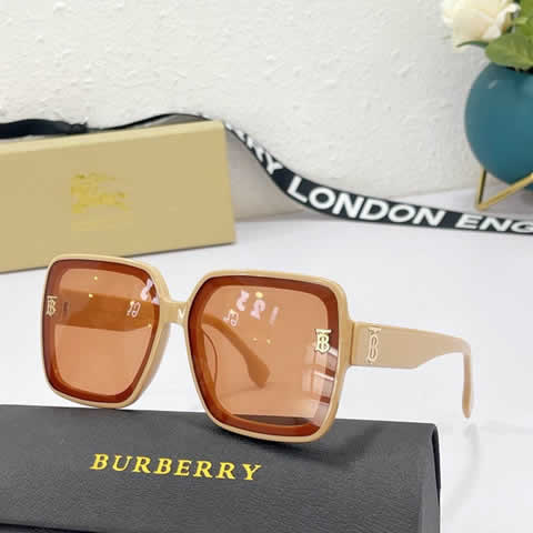 Replica Burberry Classic Aviator Sunglasses for Men Women Driving Sun glasses Polarized Lens 100% UV Blocking 105