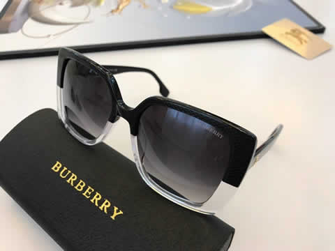Replica Burberry Classic Aviator Sunglasses for Men Women Driving Sun glasses Polarized Lens 100% UV Blocking 98