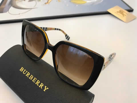 Replica Burberry Classic Aviator Sunglasses for Men Women Driving Sun glasses Polarized Lens 100% UV Blocking 97