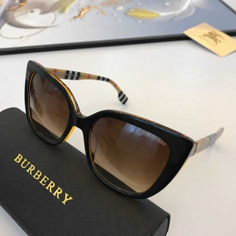 Replica Burberry Classic Aviator Sunglasses for Men Women Driving Sun glasses Polarized Lens 100% UV Blocking 90