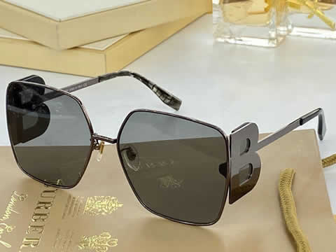 Replica Burberry Classic Aviator Sunglasses for Men Women Driving Sun glasses Polarized Lens 100% UV Blocking 72