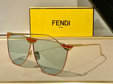 Replica Fendi Fashion Brand Designer Cat Eye Women Sunglasses Oversized Sun Glasses Cat eye Vintage Female Eyewear 130
