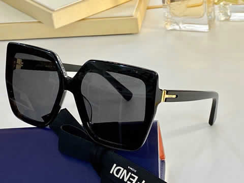Replica Fendi Fashion Brand Designer Cat Eye Women Sunglasses Oversized Sun Glasses Cat eye Vintage Female Eyewear 127