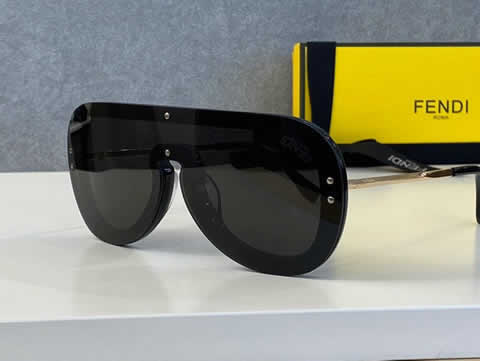 Replica Fendi Fashion Brand Designer Cat Eye Women Sunglasses Oversized Sun Glasses Cat eye Vintage Female Eyewear 106
