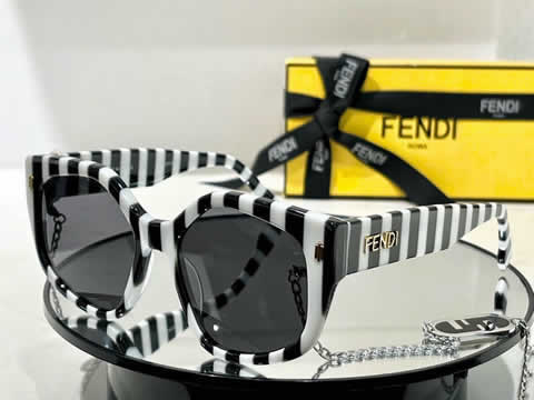 Replica Fendi Fashion Brand Designer Cat Eye Women Sunglasses Oversized Sun Glasses Cat eye Vintage Female Eyewear 93
