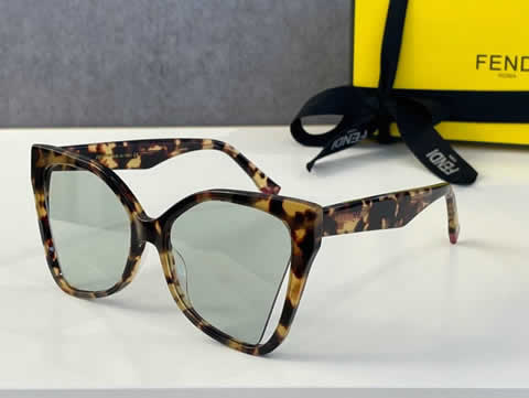 Replica Fendi Fashion Brand Designer Cat Eye Women Sunglasses Oversized Sun Glasses Cat eye Vintage Female Eyewear 75