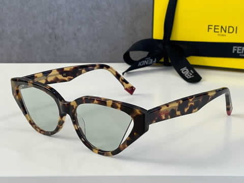 Replica Fendi Fashion Brand Designer Cat Eye Women Sunglasses Oversized Sun Glasses Cat eye Vintage Female Eyewear 69