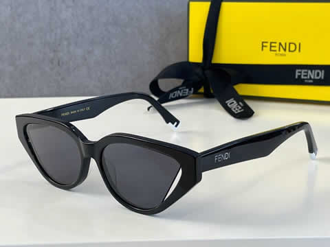 Replica Fendi Fashion Brand Designer Cat Eye Women Sunglasses Oversized Sun Glasses Cat eye Vintage Female Eyewear 67