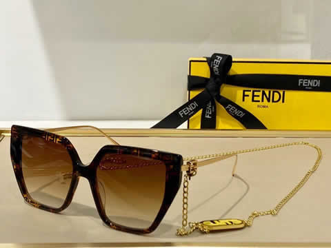 Replica Fendi Fashion Brand Designer Cat Eye Women Sunglasses Oversized Sun Glasses Cat eye Vintage Female Eyewear 62