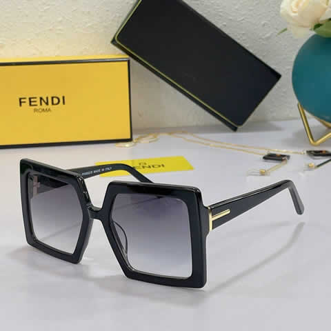 Replica Fendi Fashion Brand Designer Cat Eye Women Sunglasses Oversized Sun Glasses Cat eye Vintage Female Eyewear 49