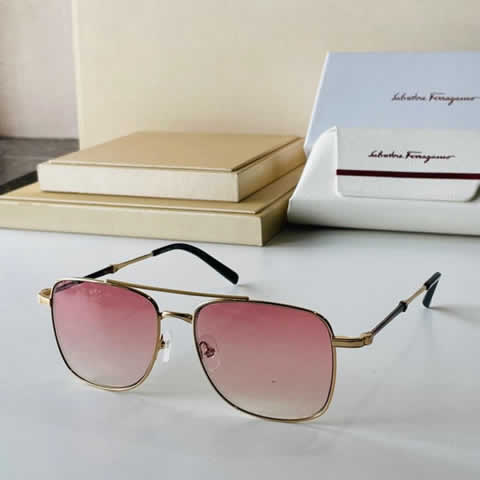 Replica Ferragamo Outdoor Fashion Sunglasses UV Protection Polarized Glasses Men Protection Eyewear 122
