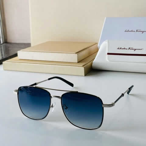 Replica Ferragamo Outdoor Fashion Sunglasses UV Protection Polarized Glasses Men Protection Eyewear 121