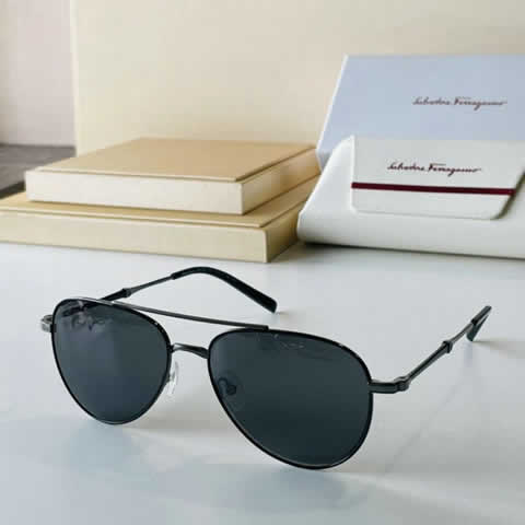 Replica Ferragamo Outdoor Fashion Sunglasses UV Protection Polarized Glasses Men Protection Eyewear 108