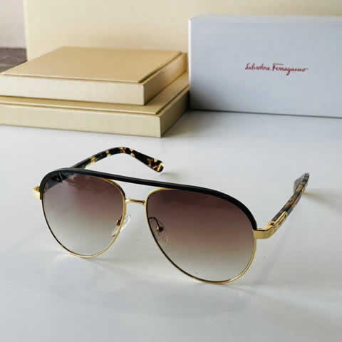 Replica Ferragamo Outdoor Fashion Sunglasses UV Protection Polarized Glasses Men Protection Eyewear 102