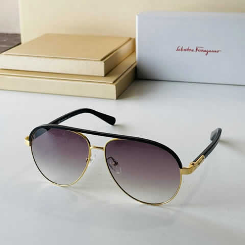 Replica Ferragamo Outdoor Fashion Sunglasses UV Protection Polarized Glasses Men Protection Eyewear 101