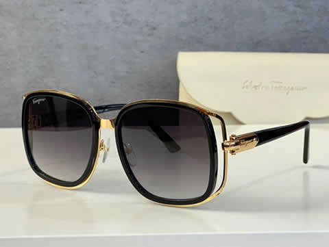 Replica Ferragamo Outdoor Fashion Sunglasses UV Protection Polarized Glasses Men Protection Eyewear 62