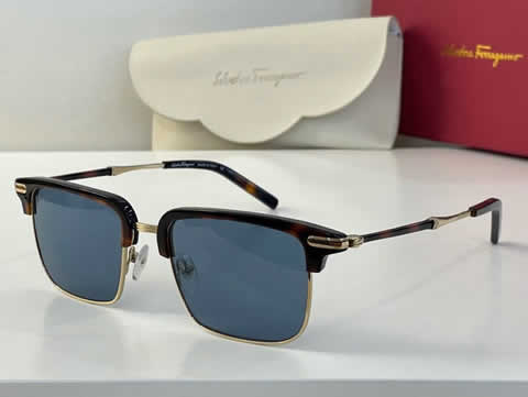 Replica Ferragamo Outdoor Fashion Sunglasses UV Protection Polarized Glasses Men Protection Eyewear 55