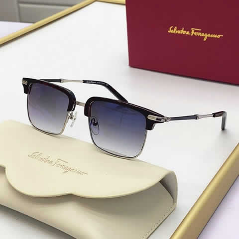 Replica Ferragamo Outdoor Fashion Sunglasses UV Protection Polarized Glasses Men Protection Eyewear 39