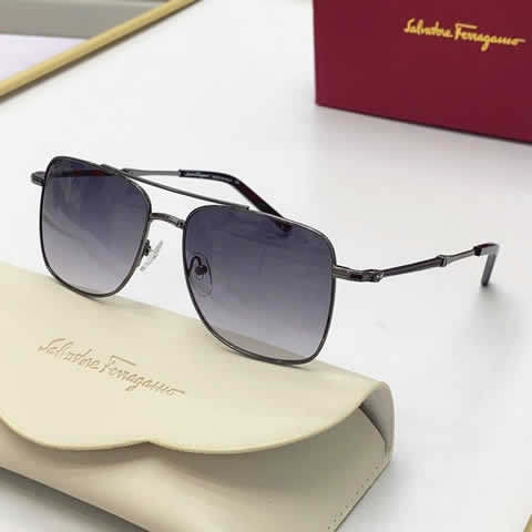 Replica Ferragamo Outdoor Fashion Sunglasses UV Protection Polarized Glasses Men Protection Eyewear 29