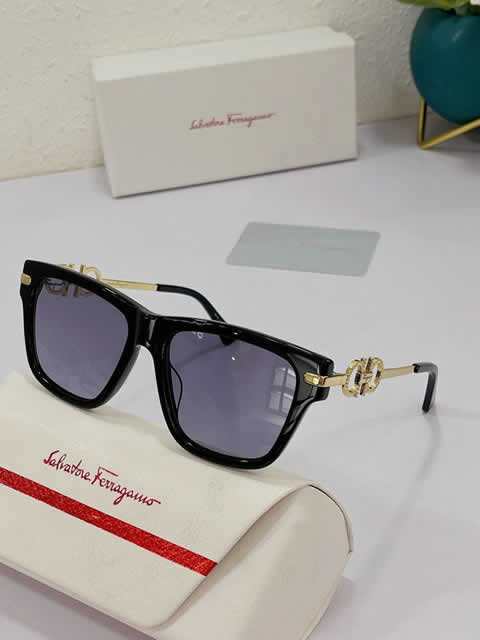 Replica Ferragamo Outdoor Fashion Sunglasses UV Protection Polarized Glasses Men Protection Eyewear 14