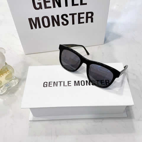Replica Gentle Monster Polarized Sunglasses For Men Pilot Glasses Women Male Driver Sun Glasses Day And Night Vision Eyewear Brand Design Shades UV400 25