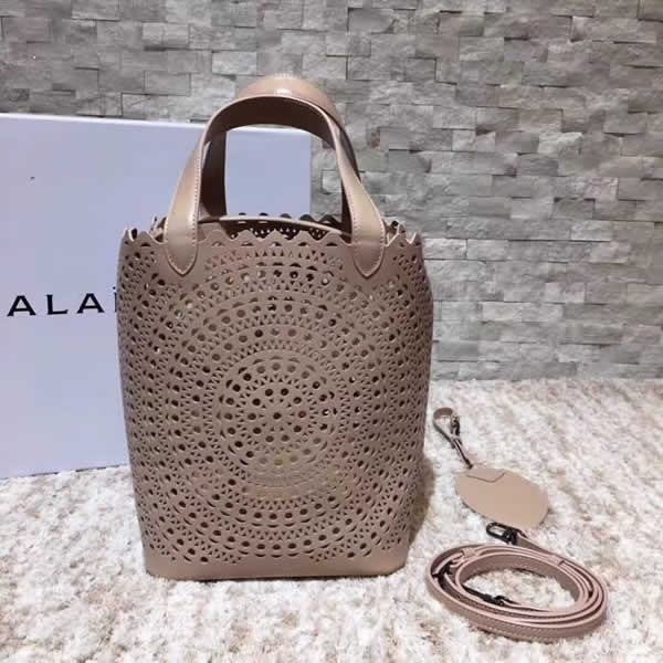 2019 Fashion New Alaia Khaki Tote Shoulder Bag With High Quality