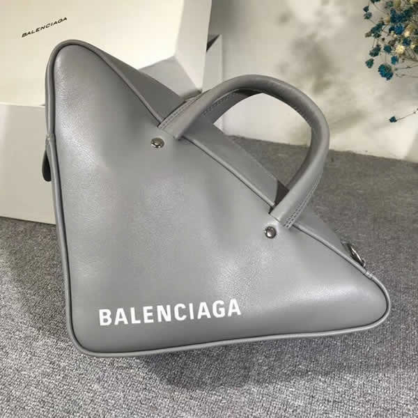 balenciaga triangle sac replica outlet 