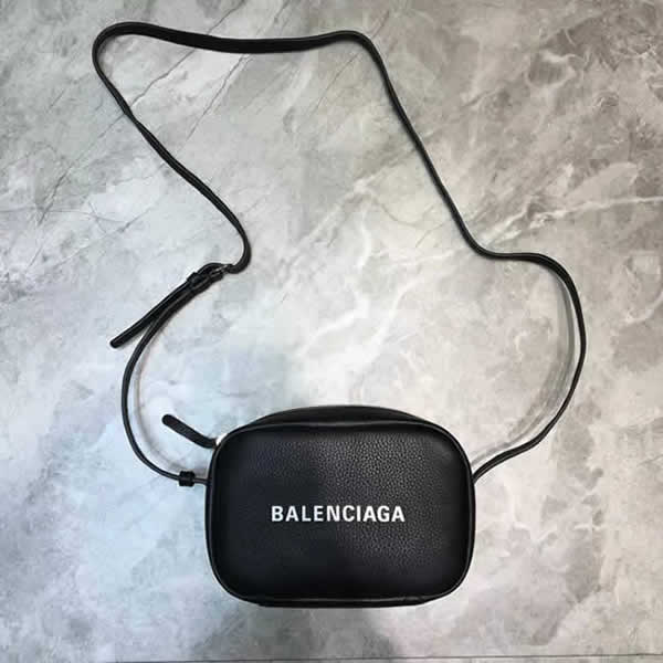 Hot Sale Fake Balenciaga Balen Everyday Camera Bag Crossbody Bag