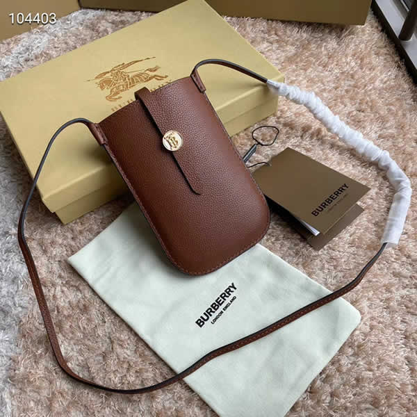 Replica New Burberry Discount Fashion Stripe Phone Bag