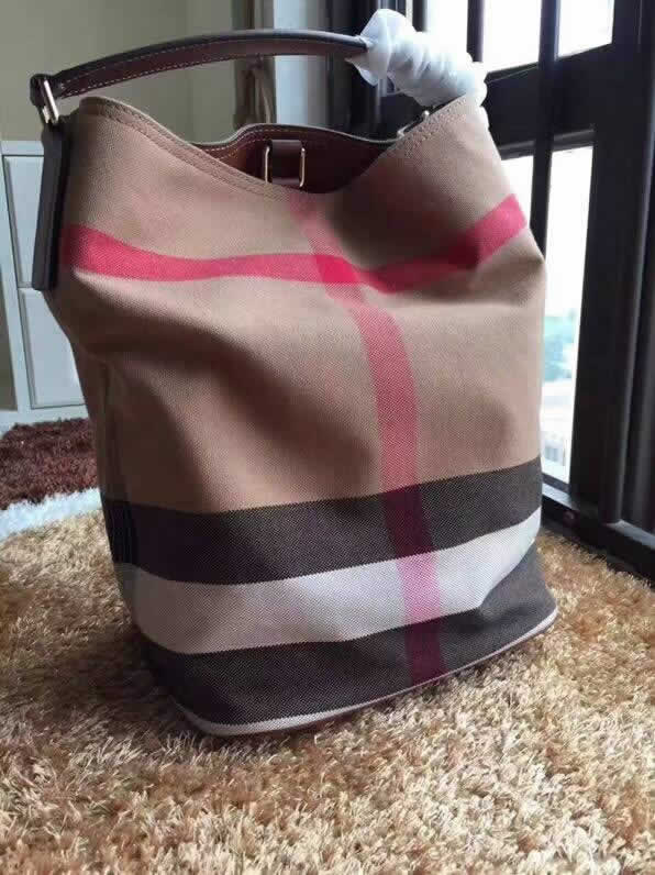 Replica Burberry The Ashby Canvasdan Gray Shoulder Bag 0318