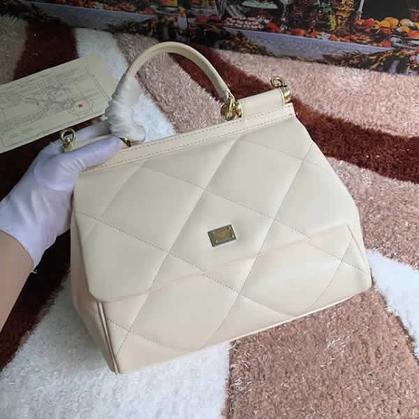 Replica 2021 Dolce & Gabbana New White Flap Hand Messenger Bag Hot Sale