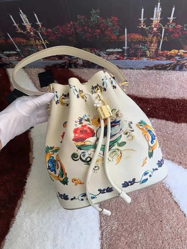 Replica New High Quality New Printing Dolce & Gabbana Crossbody Bucket Bag Outlet Online 03