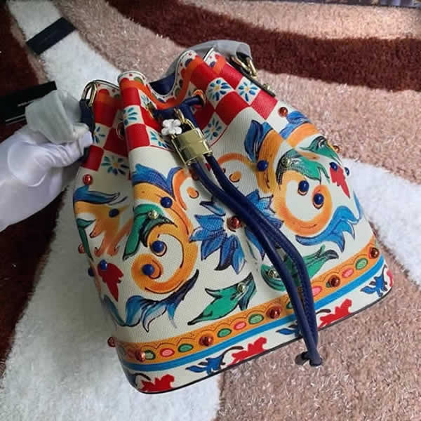 Replica New High Quality New Printing Dolce & Gabbana Crossbody Bucket Bag Outlet Online 04