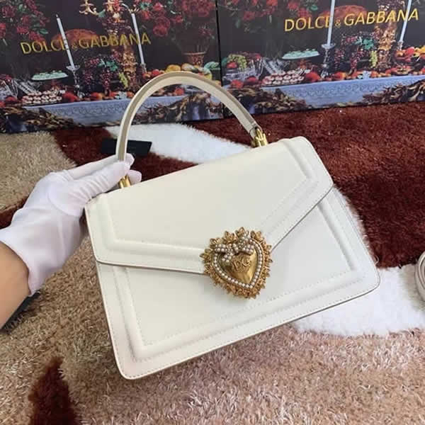 Wholesale Discount Fake Dolce & Gabbana High Quality White Hand Flip Bag
