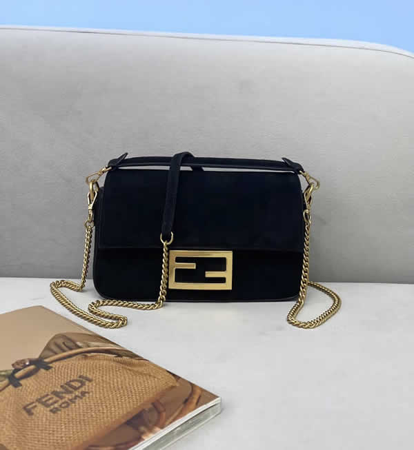 Replica Fendi Retro Discount Baguette Black Flap Portable Messenger Bag 308