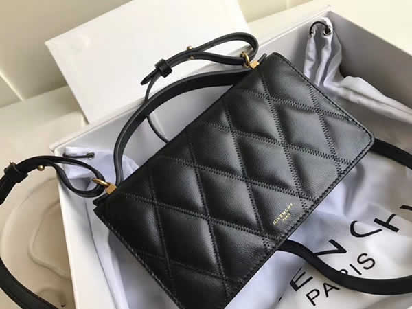 Replica Givenchy Cheap New Gv3 Series Strap Black Wallet Crossbody Bag
