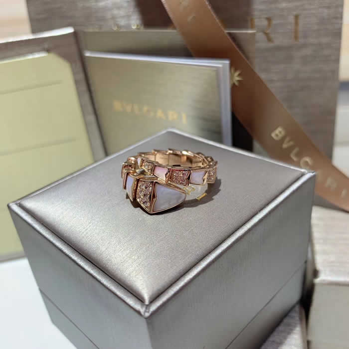 Replica Discount Fake Bvlgari Serpenti Ring Luxury Jewelry Ring